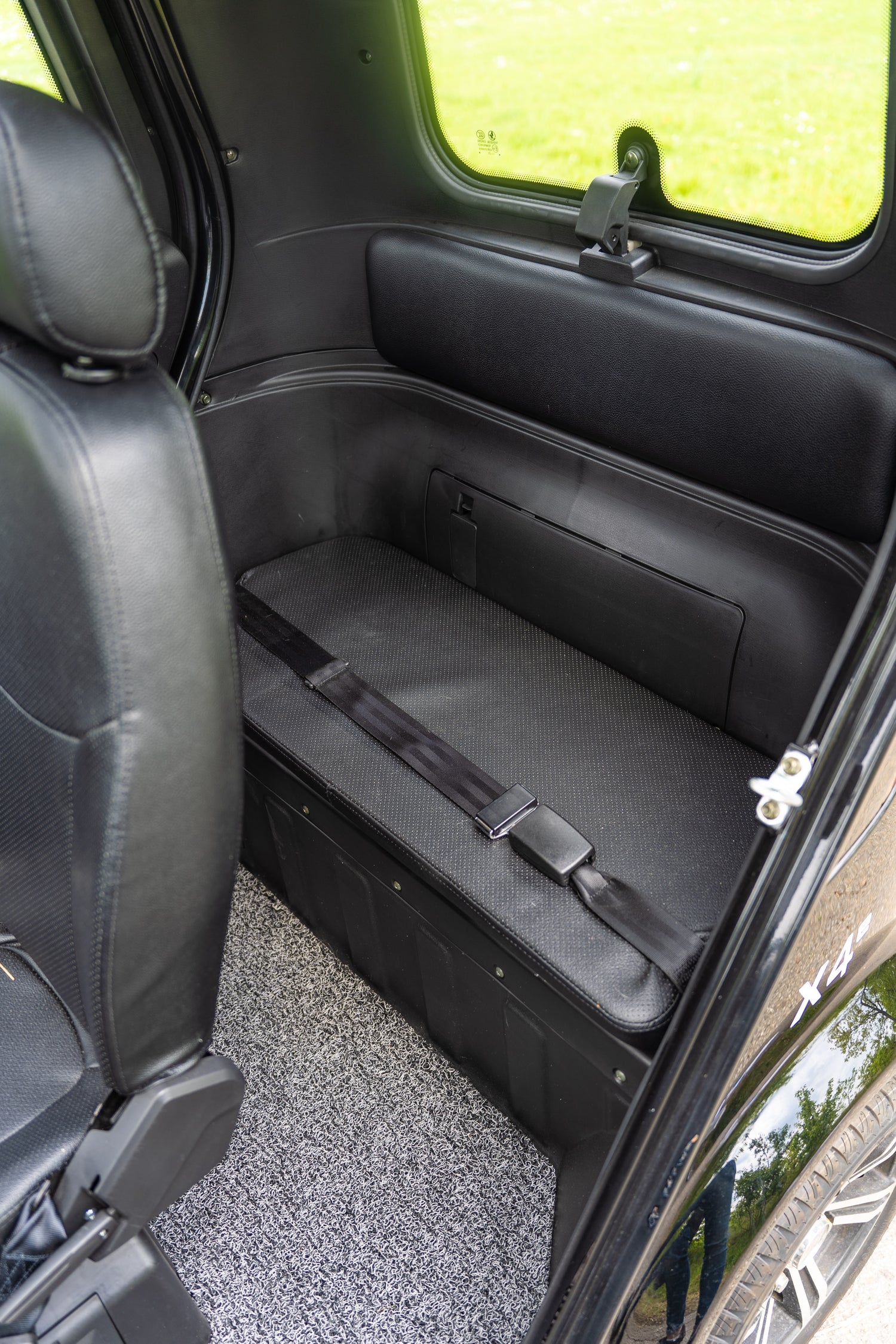 Baksäte körkortsfri bil - Eloped X4e