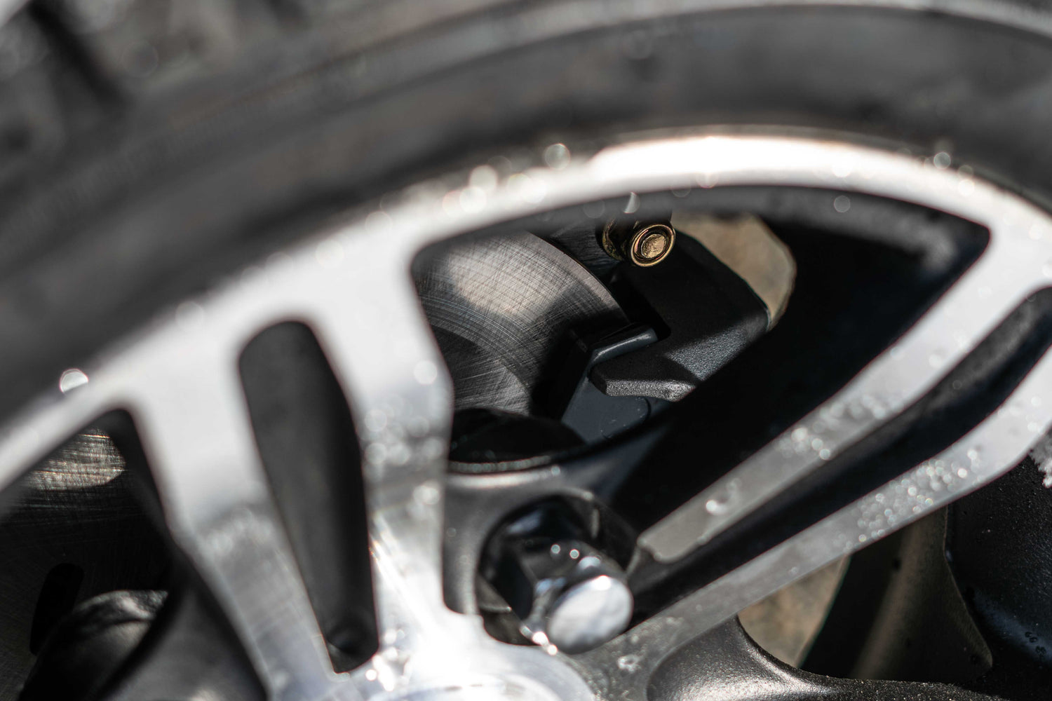 Däck elmopedbil X4e